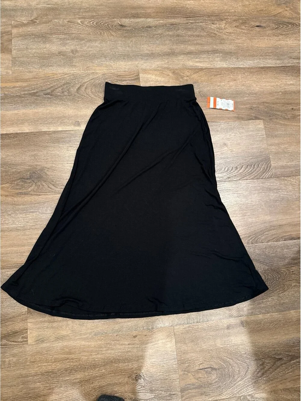 New girls pants and skirt